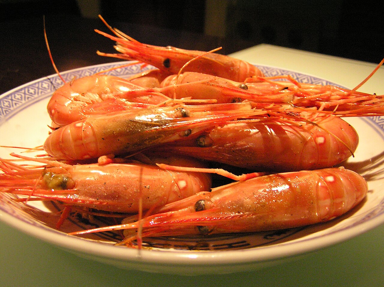 A photograph of drunken shrimp