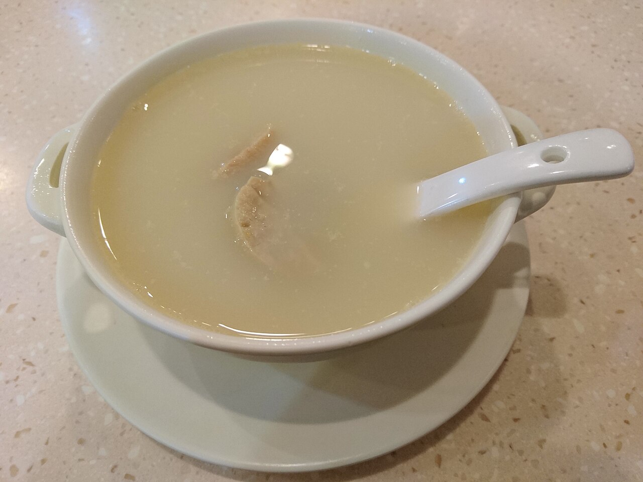 A photograph of Cantonese slow-cooked soup